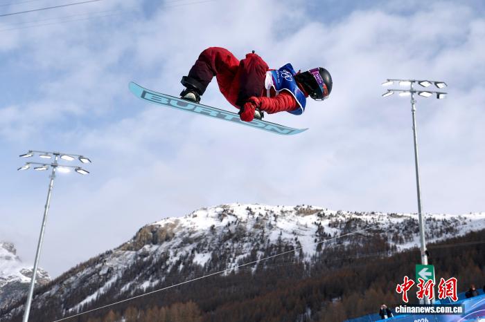 宁忠岩摘铜创纪录 瑞士选手冯阿尔曼成三金王