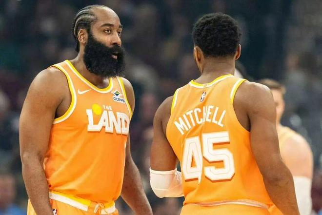 哈登加盟骑士首战爆发 半场22分助球队4连胜